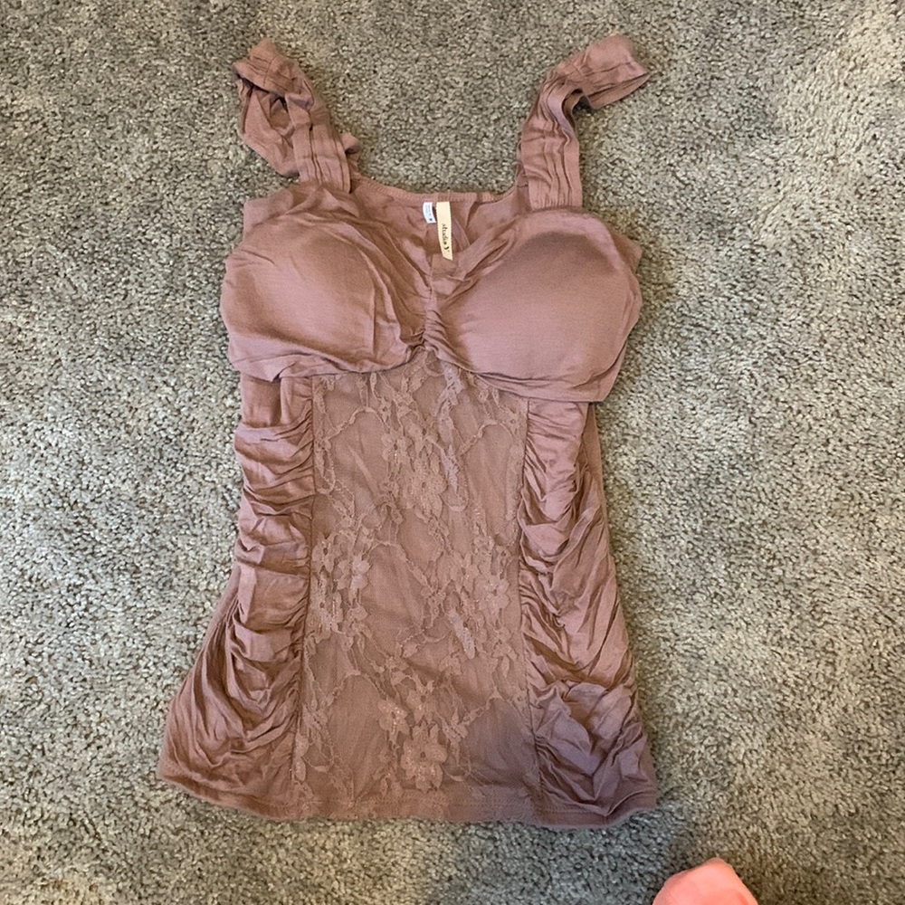 Medium tank top
